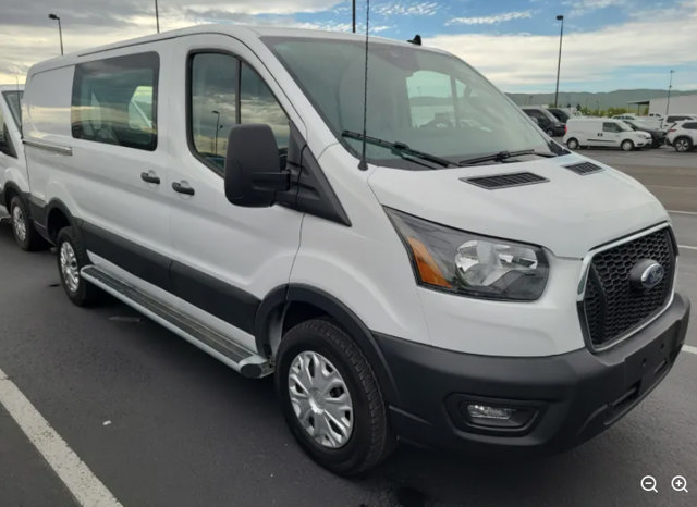 Used 2025 Ford Transit 250 Low Roof w/ Exterior Upgrade Package RWD image 6
