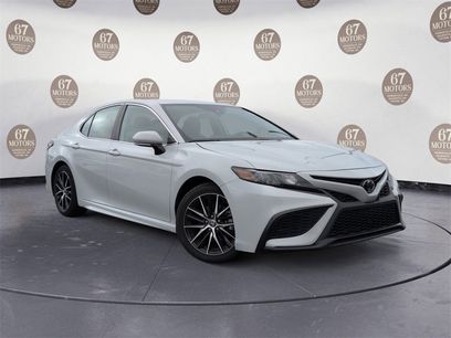 Used 2023 Toyota Camry SE
