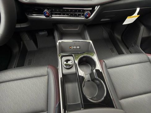 New 2026 Chevrolet Equinox RS w/ Convenience Package III FWD image 16