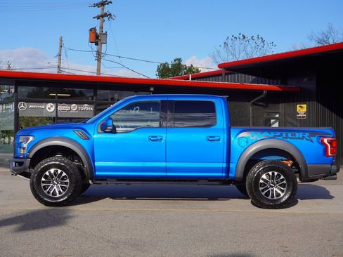 Used 2019 Ford F150 Raptor w/ Equipment Group 802A Luxury image 4