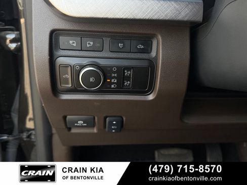 Used 2024 Ford F250 King Ranch w/ Chrome Package AWD/4WD image 12