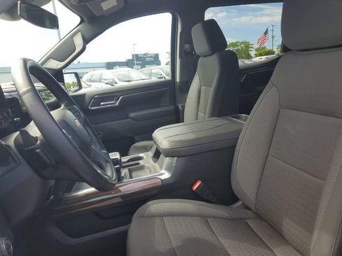Certified 2023 Chevrolet Silverado 1500 LT AWD/4WD image 16