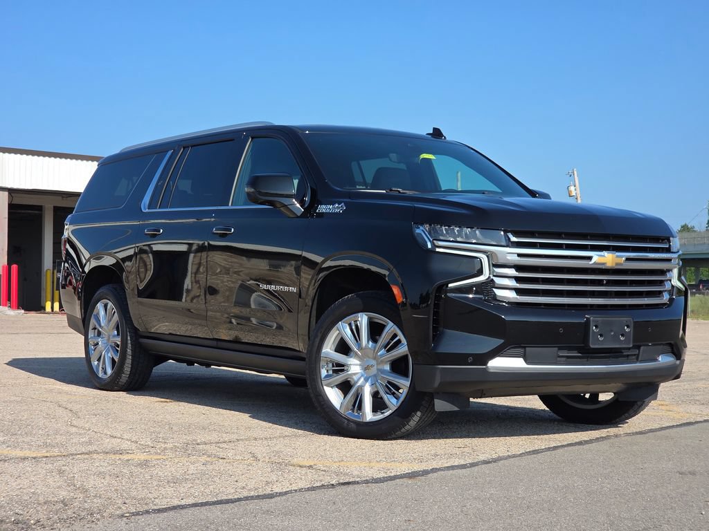 Used 2021 Chevrolet Suburban High Country w/ Premium Package AWD/4WD image 2