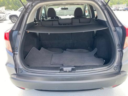Used 2016 Honda HR-V EX image 9