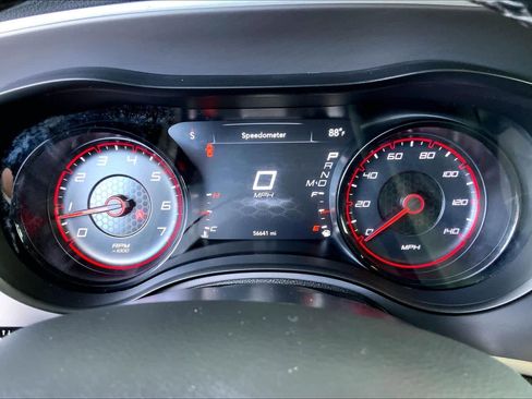 Used 2022 Dodge Charger SXT w/ Blacktop Package RWD image 26
