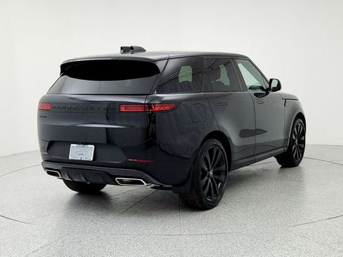 New 2025 Land Rover Range Rover Sport SE image 5