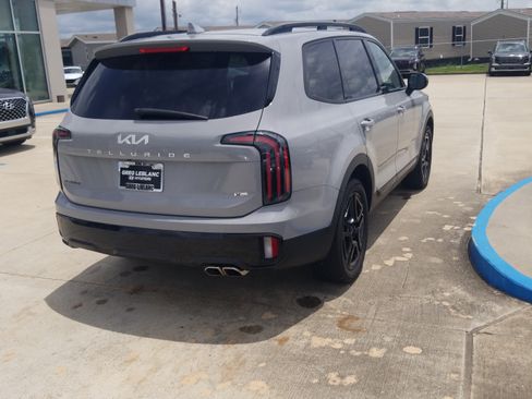 Used 2024 Kia Telluride EX X-Line AWD/4WD image 7