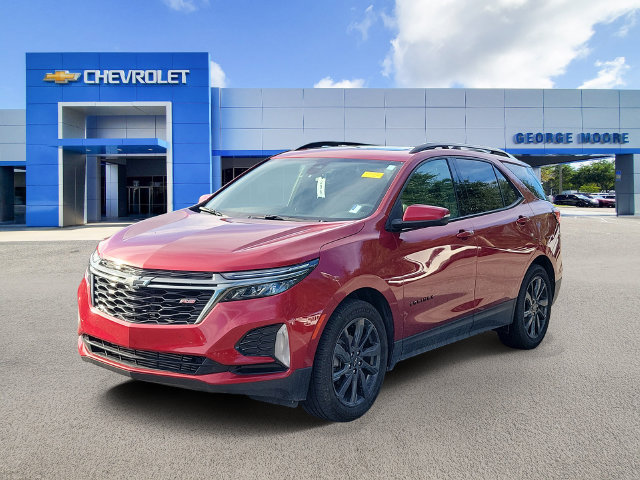 Used 2022 Chevrolet Equinox RS w/ RS Leather Package FWD image 2