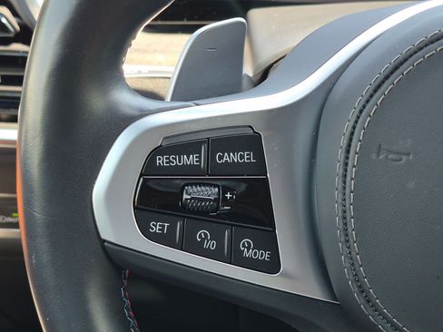 Used 2026 BMW X7 M60i AWD/4WD image 19