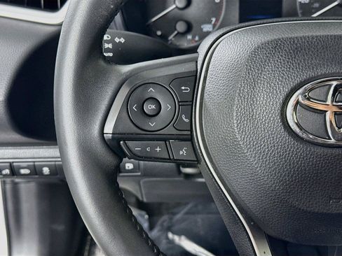 Certified 2024 Toyota Corolla SE FWD image 17