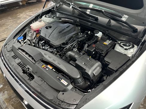Used 2025 Hyundai Sonata SEL FWD image 12