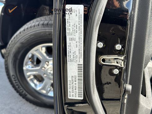 Certified 2024 RAM 2500 Big Horn AWD/4WD image 29