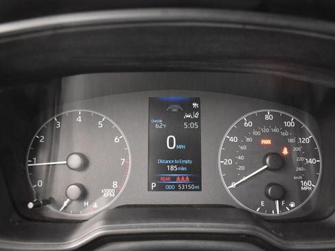 Used 2023 Toyota Corolla Cross LE w/ Moonroof Package image 10