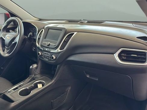 Used 2018 Chevrolet Equinox LT FWD image 20