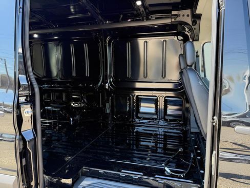 New 2026 Ford Transit 250 148 Medium Roof Extended AWD w/ Exterior Upgrade Package image 7