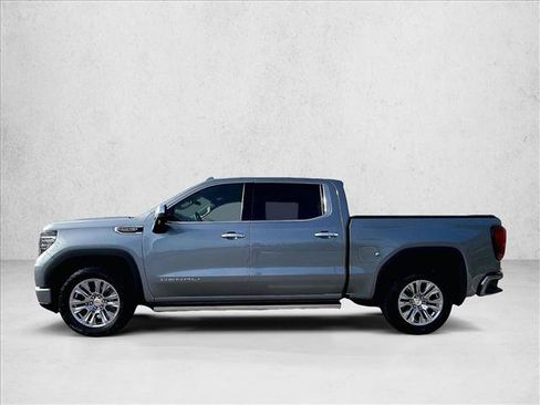 Used 2024 GMC Sierra 1500 Denali w/ Technology Package AWD/4WD image 6