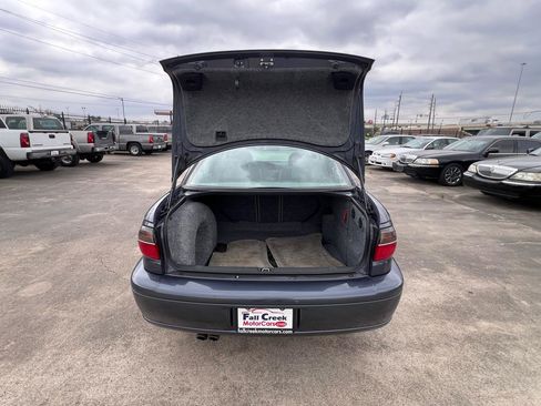Used 1997 Cadillac Catera RWD image 29