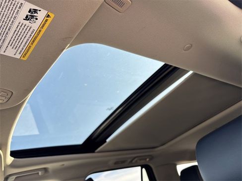 Used 2020 Ford Expedition Max Platinum image 35