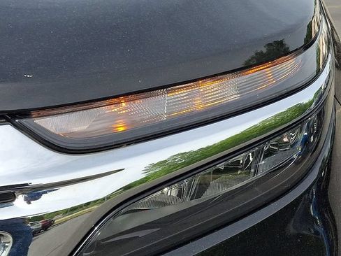 Used 2024 Chevrolet Equinox LS w/ LS Convenience Package AWD/4WD image 9