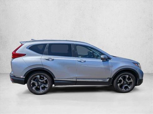 Used 2018 Honda CR-V Touring image 4