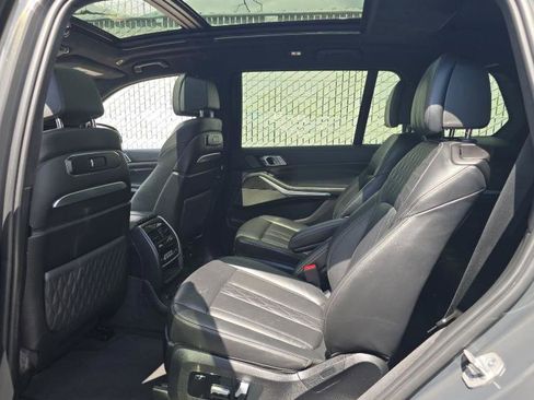 Used 2023 BMW X7 M60i w/ Executive Package image 8