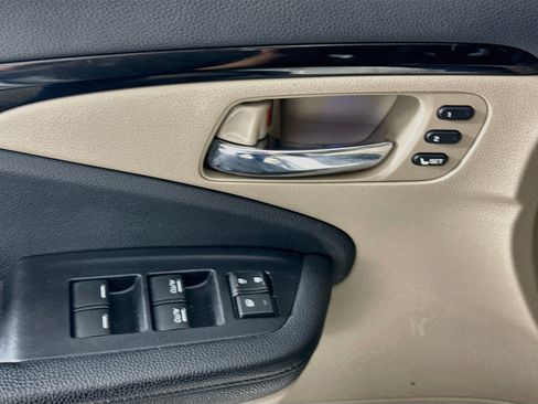 Used 2019 Honda Pilot Touring image 21