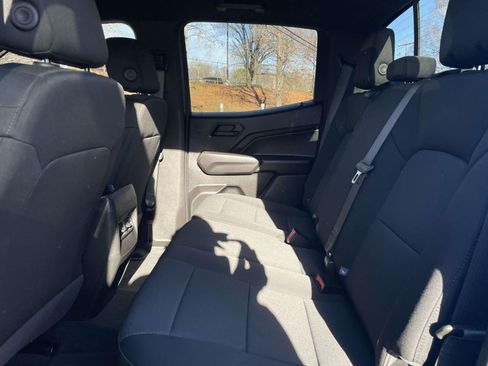 Used 2024 Chevrolet Colorado Trail Boss w/ Advanced Trailering Package image 18