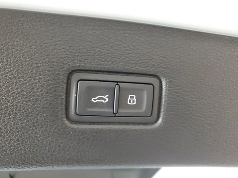 New 2026 Audi Q7 3.0T Premium Plus image 10