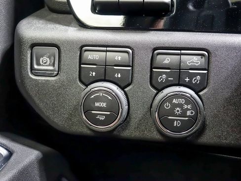 New 2025 Chevrolet Silverado 1500 LTZ w/ LTZ Premium Package image 14