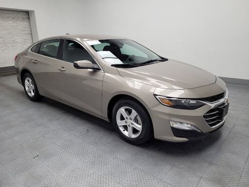 Used 2024 Chevrolet Malibu LT image 11