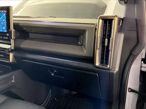 Certified 2025 GMC Hummer EV 2X w/ LPO, Sport Package image 16