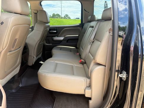 Used 2015 Chevrolet Silverado 2500 LTZ w/ Duramax Plus Package AWD/4WD image 15