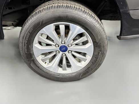 Used 2020 Ford F150 XLT w/ Equipment Group 302A Luxury AWD/4WD image 35