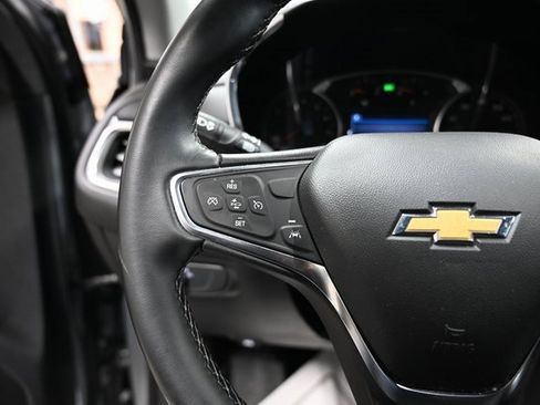 Used 2024 Chevrolet Equinox LT image 22