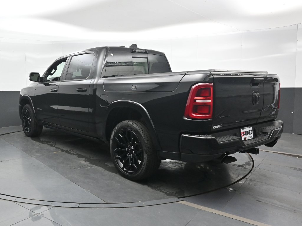 Used 2025 RAM 1500 Limited AWD/4WD image 9