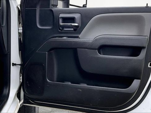 Used 2019 Chevrolet Silverado 2500 W/T w/ WT Convenience Package AWD/4WD image 24