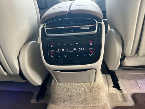 Used 2022 Mercedes-Benz EQS 450+ Sedan w/ Exclusive Trim Package image 30