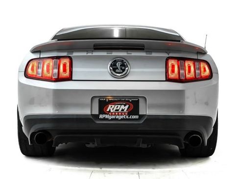 Used 2012 Ford Mustang Shelby GT500 w/ SVT Performance Pkg RWD image 3