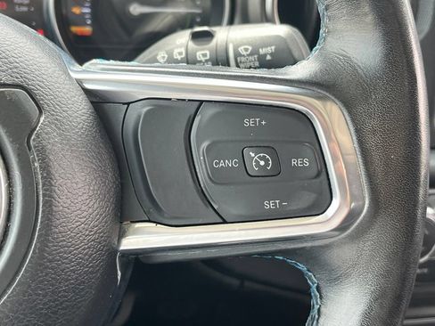 Used 2023 Jeep Wrangler Unlimited Rubicon 4xe w/ Cold Weather Group AWD/4WD image 16