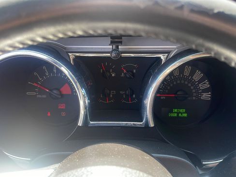 Used 2009 Ford Mustang GT RWD image 16