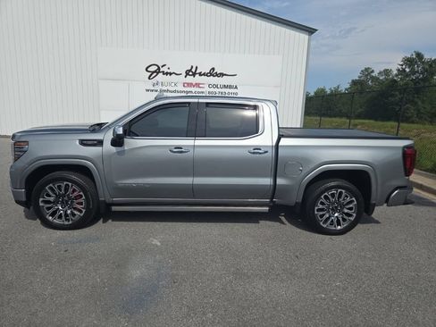Used 2026 GMC Sierra 1500 Denali Ultimate AWD/4WD image 3