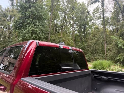 Used 2020 RAM 1500 Big Horn AWD/4WD image 10