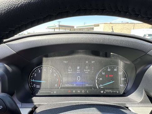 Used 2024 Ford Explorer XLT w/ Equipment Group 202A AWD/4WD image 16