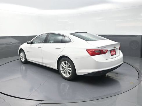 Used 2016 Chevrolet Malibu LT FWD image 6