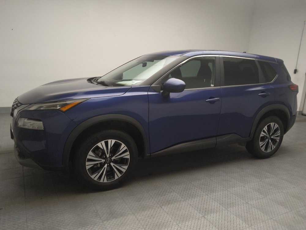 Used 2023 Nissan Rogue SV FWD image 2