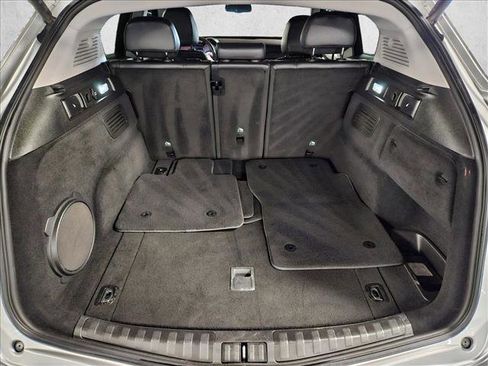 Used 2020 Alfa Romeo Stelvio w/ Nero Edizione image 6