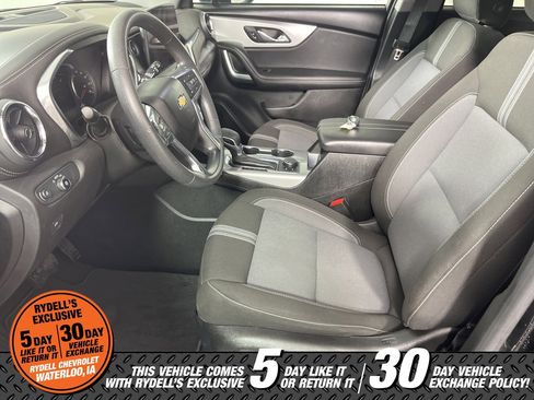 Used 2023 Chevrolet Blazer LT w/ Midnight/Sport Edition image 15