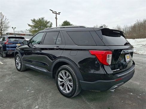 Used 2023 Ford Explorer Limited w/ Equipment Group 301A image 11