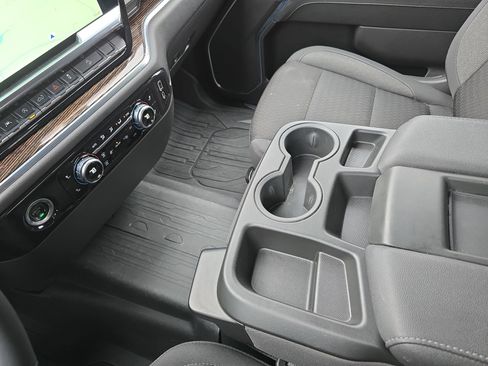 Used 2024 GMC Sierra 1500 Elevation image 24