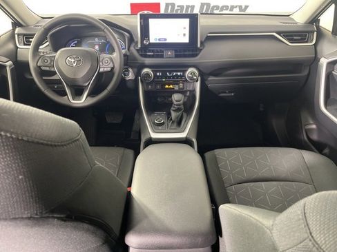 Used 2025 Toyota RAV4 XLE w/ Convenience Package image 6